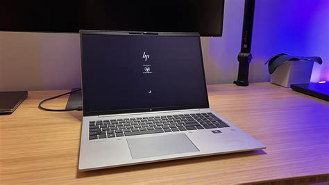 HP EliteBook 865 G11